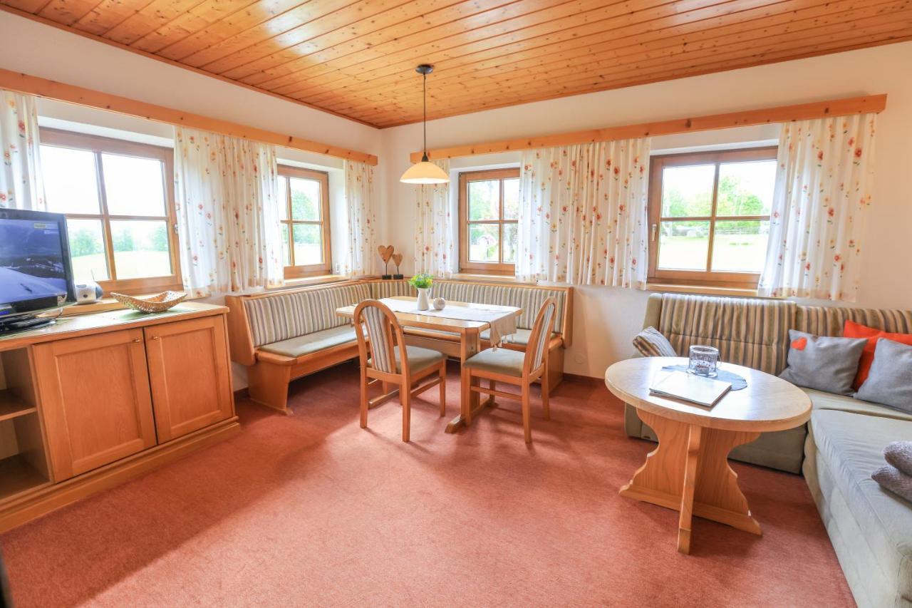 Appartamento Biobauernhof Brandlhof Ramsau am Dachstein Esterno foto