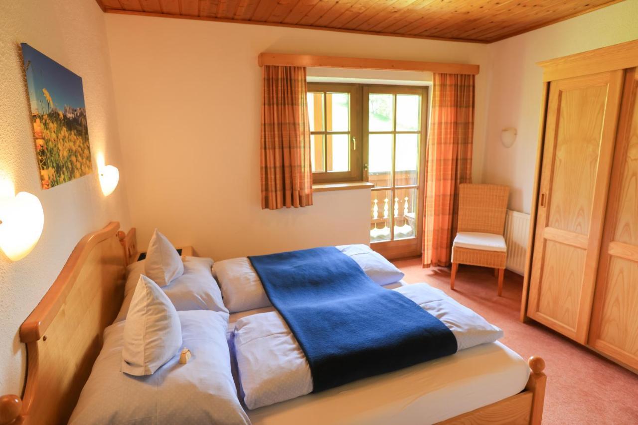 Appartamento Biobauernhof Brandlhof Ramsau am Dachstein Esterno foto